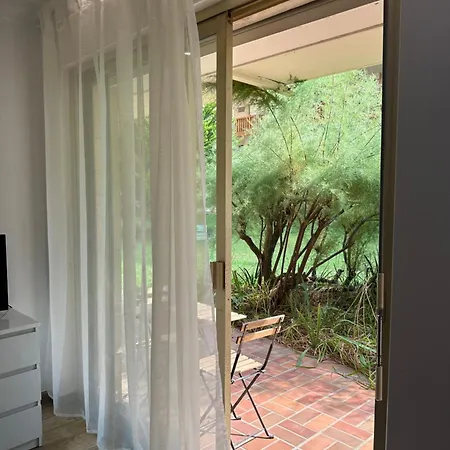 - Face Apartment *