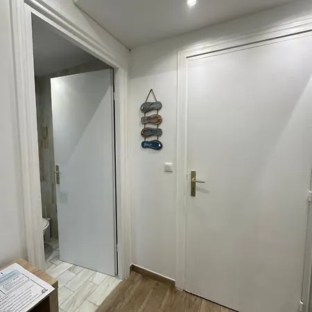 - Face Apartment *